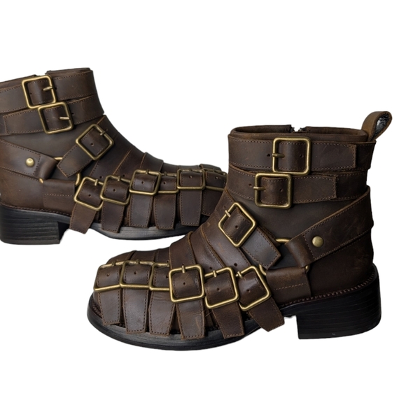 NEW....Jeffrey Campbell Belted Up Brown Bootie... Size 5 - Picture 1 of 7